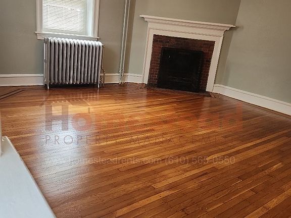 5th image of 640 Poplar St #2F
