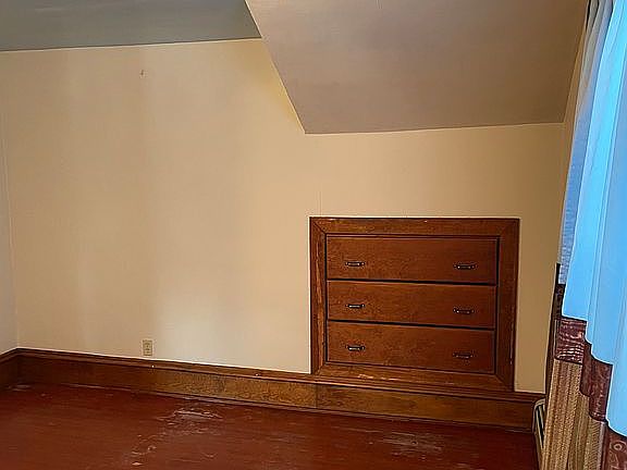 30th image of this home
