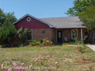 1445 Coalition Cir, Hinesville, GA 31313