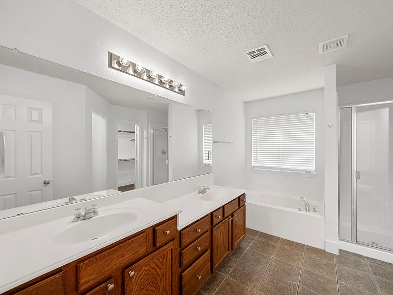 526 Wyoming Dr — Photo 25