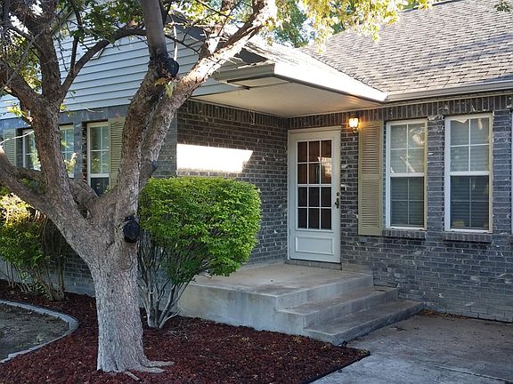 2nd image of 2141 Nevada Dr