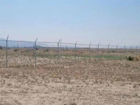 2705 Fort Churchill Rd, Silver Springs, NV 89429