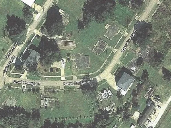 126 Navel Orange Dr, Buras, LA 70041
