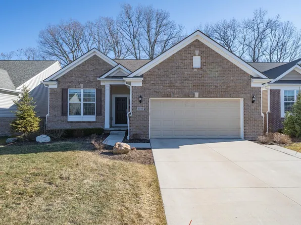 3015 Sumerlyn Ct, Auburn Hills, MI 48326