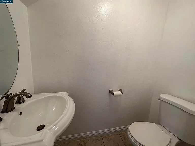89 Villa Cir — Photo 24
