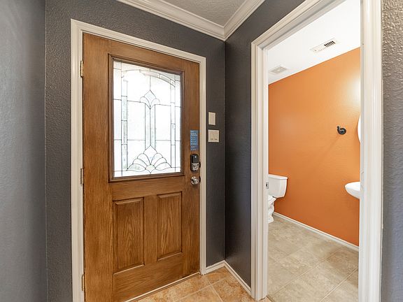 3rd image of 13239 Skyview Green Dr