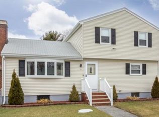 7 Alice Rd, Woburn, MA 01801