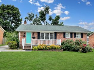 315 Kent Ave, Colonial Heights, VA 23834