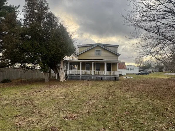 4917 Clinton Rd, Whitesboro, NY 13492