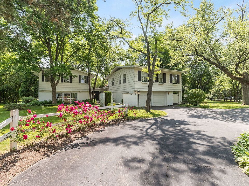 1st image of 1541 Woodlark Dr