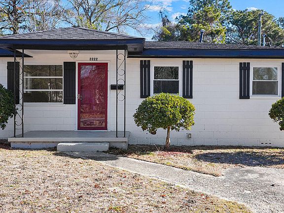 2nd image of 2222 Edgar St