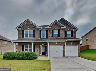 809 Golden Isles Dr, Loganville, GA 30052