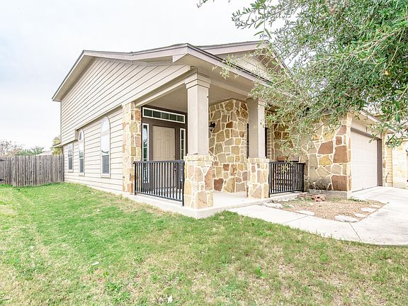 4th image of 729 Great Oaks Dr