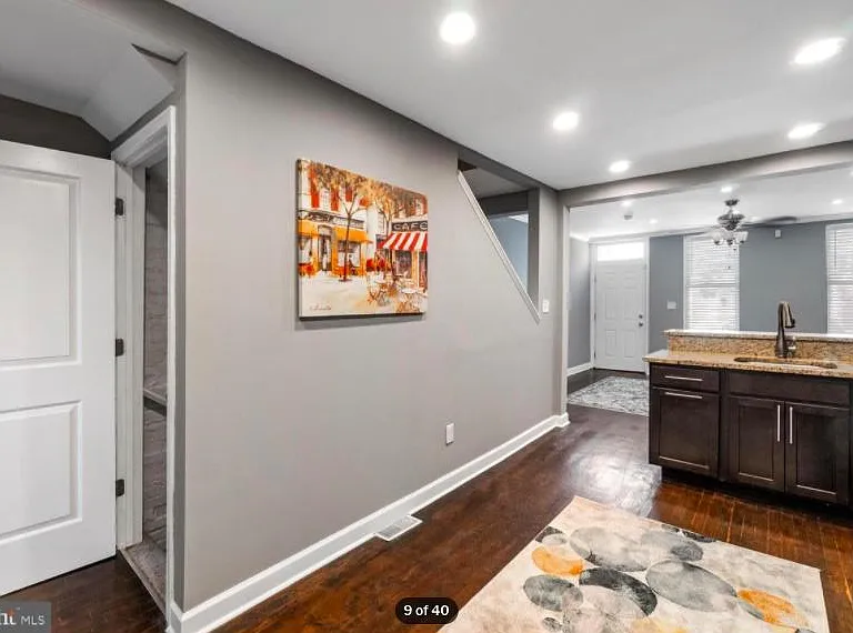 881 W Lombard St — Photo 12