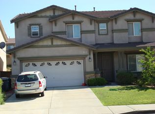 2406 Delicious Ln, Palmdale, CA 93551