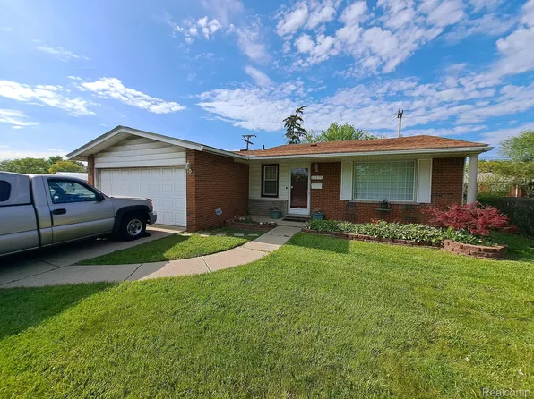 12275 E Eleven Mile Rd, Warren, MI 48093