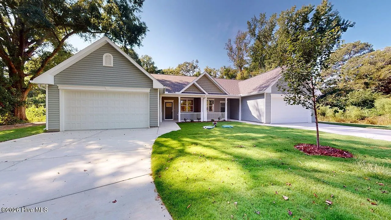 3 bed, 2.0 bath, $1,975 — Photo 1