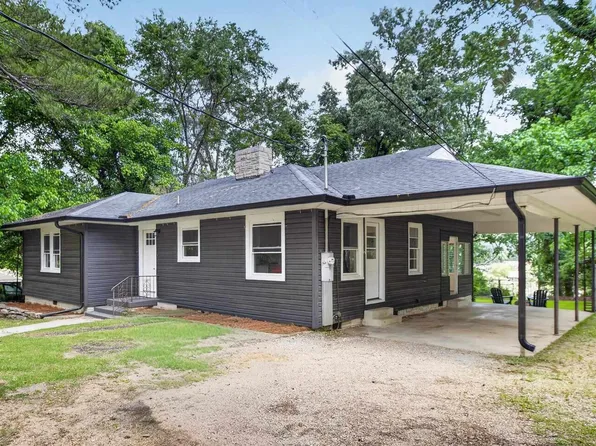 1816 Lookout Cir, Gadsden, AL 35904