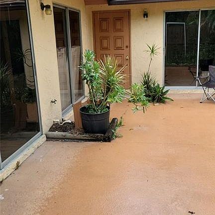 3rd image of 6340 Royal Woods DR #500