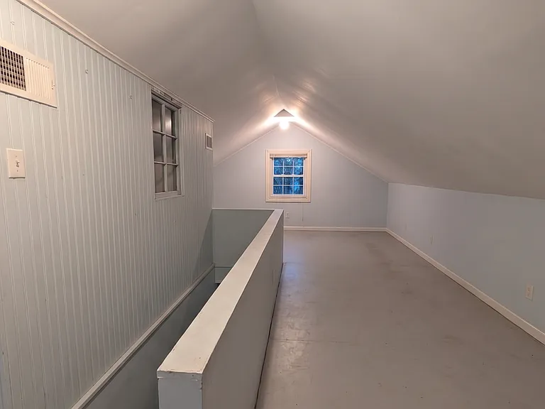 Loft / Bedroom 4