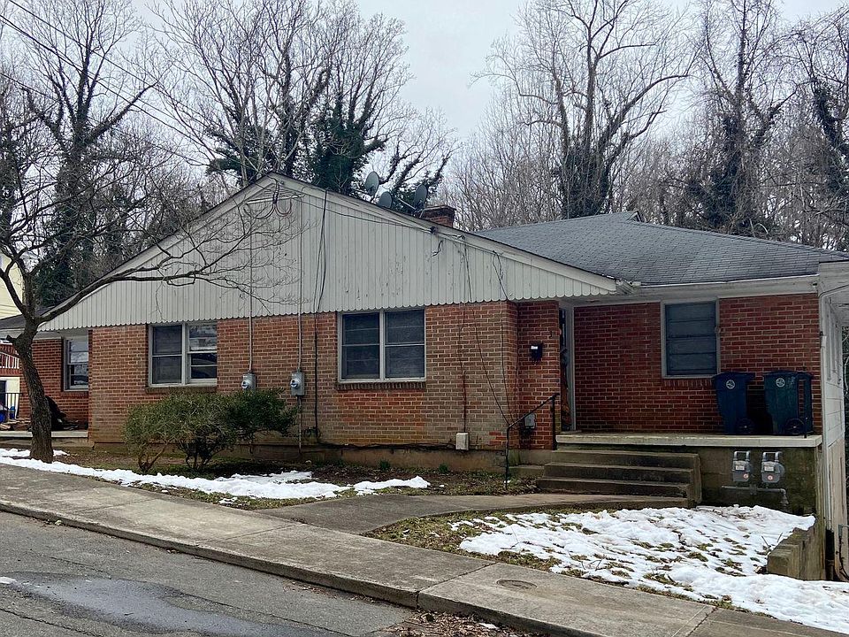 1st image of 3 Fredonia Ave #3