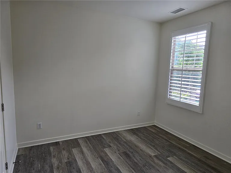 60 Bay Laurel — Photo 13