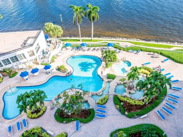 19101 NE 36th Ct, Aventura, FL