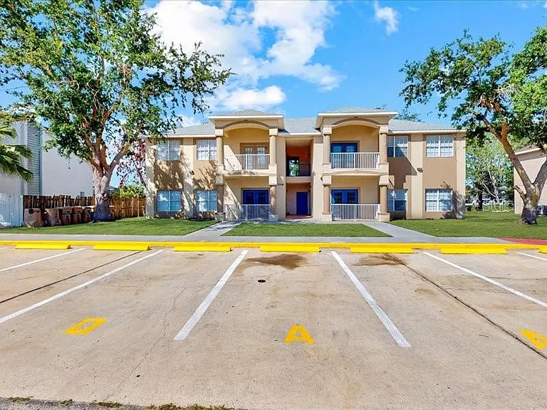 206 Majors Ln #A — Photo 6