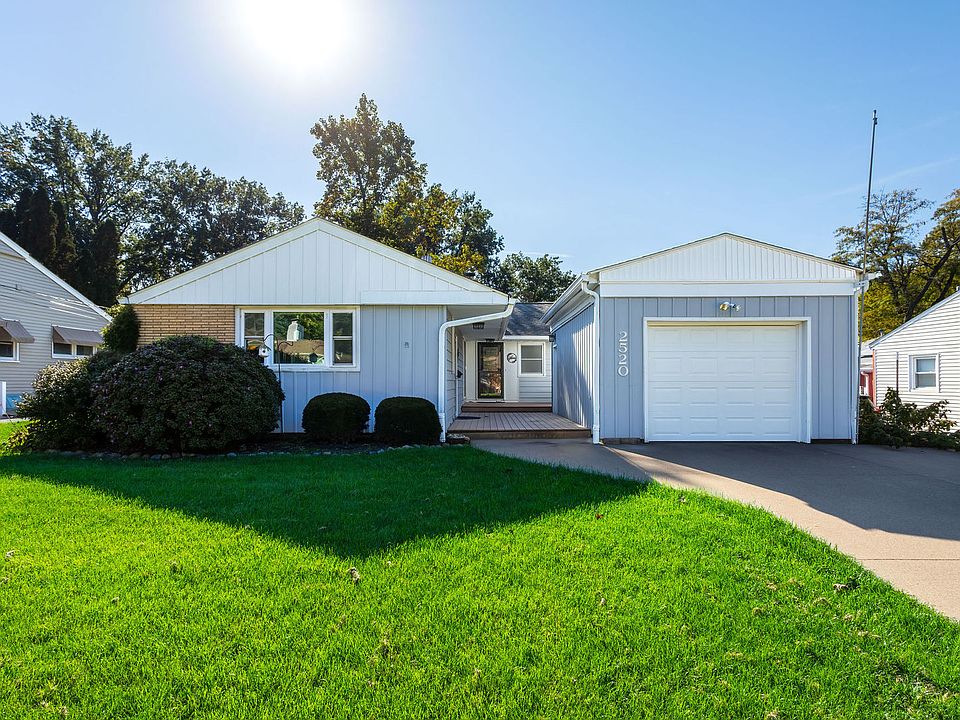 1st image of 2520 30th Avenue Ct