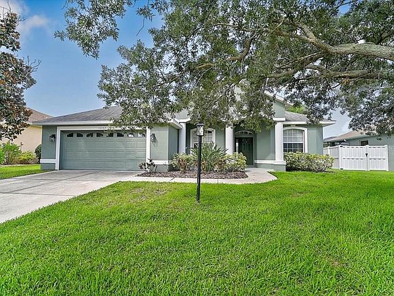 3rd image of 10647 OLD GROVE CIRCLE