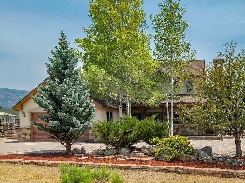1314 Mesa Dr