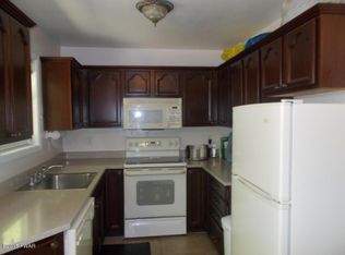 101 Michele Ln, Dingmans Ferry, PA
