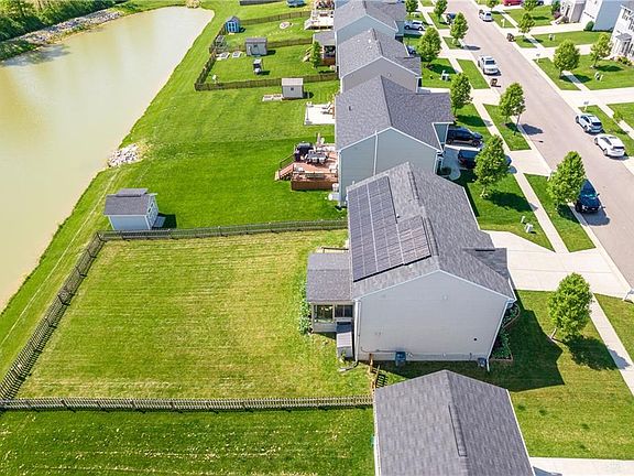 4th image of 1180 Shannon Ln
