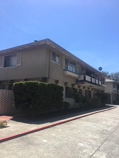1st image of 368 W Olive Ave