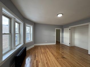 5019 W Saint Paul Ave #1N, Chicago, IL 60639