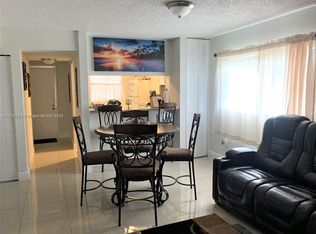 19851 SW 114th Ave APT 307, Miami, FL 33157