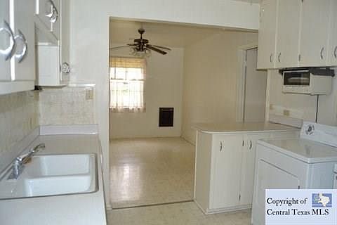 2nd image of 2738 Becker St
