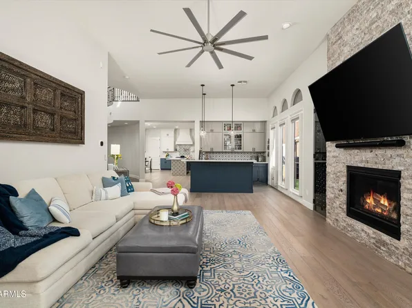 3449 E LIONS Street, Phoenix, AZ 85018