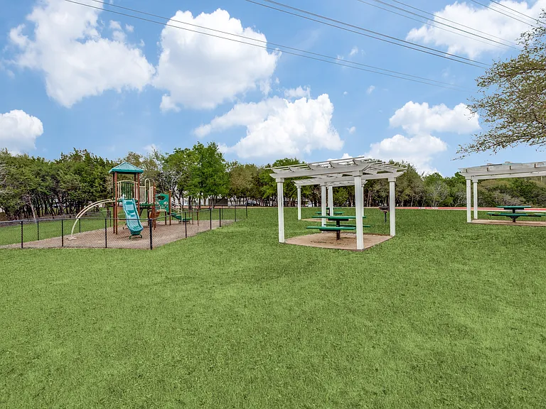 Canyon Ridge — Photo 10