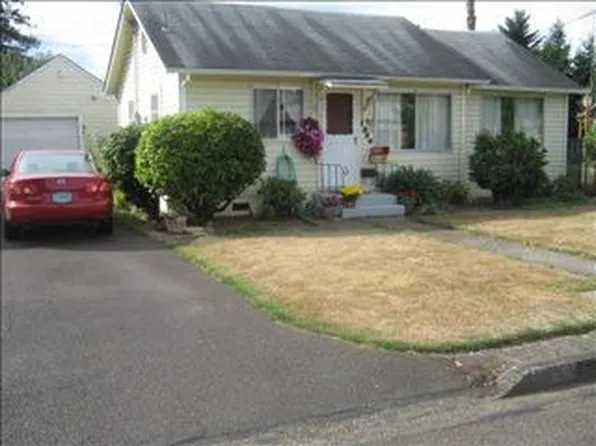 1330 NE 5th St, McMinnville, OR 97128