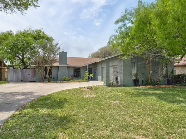 120 Seco Dr, Portland, TX 78374