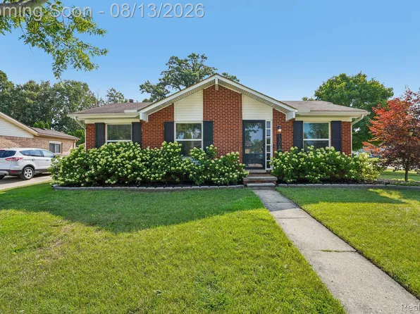 1308 Longfellow Dr, Canton, MI 48187