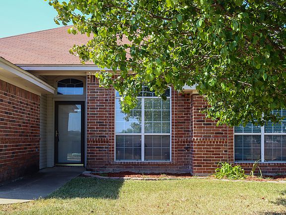 3rd image of 4205 Kyara Dr
