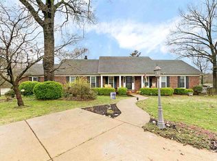 256 Chickering Rd, Jackson, TN 38305