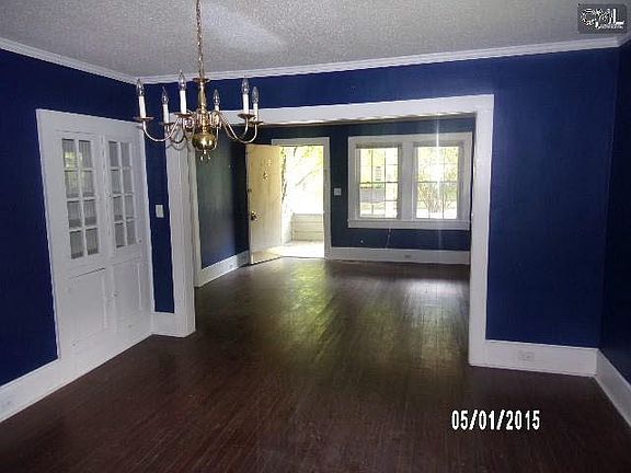 4th image of 212 N Garden St