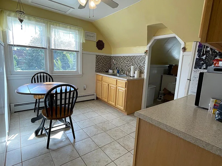 Eat In Kitchen