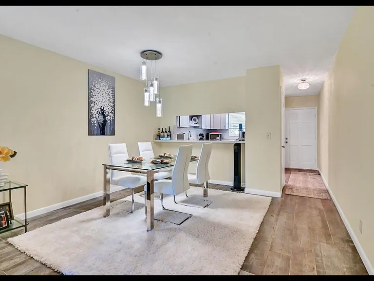 1432 S Lakeside Dr #2 — Photo 6