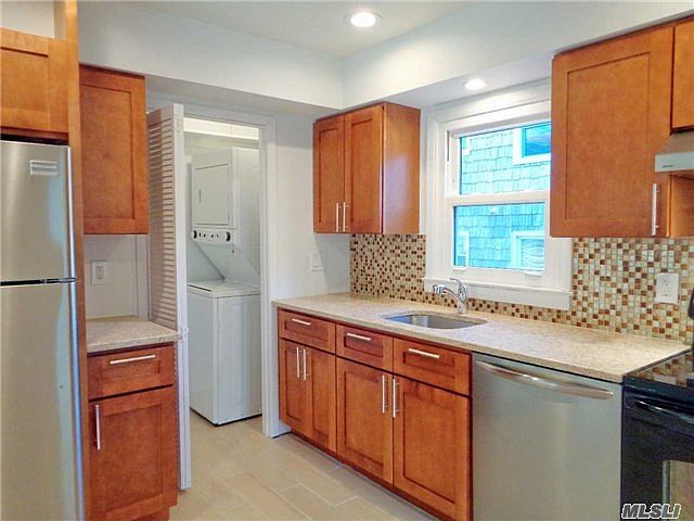 1st image of 1576 208th St #2