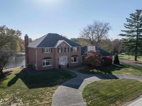 4004 Marian Dr, Quincy, IL 62305