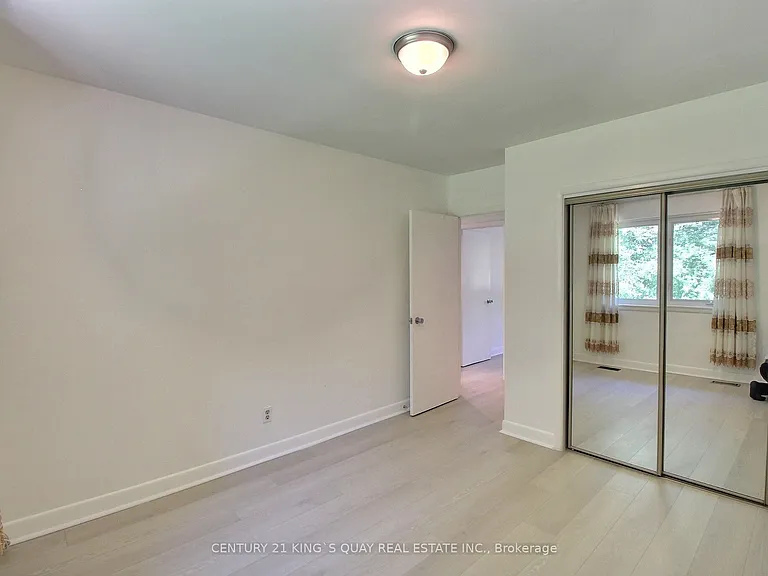 29 Tangmere Rd — Photo 12